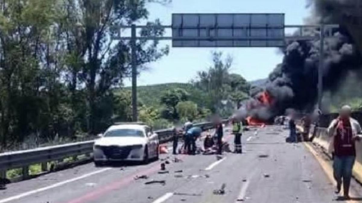 Al menos 16 muertos deja tractocamión tras choque múltiple en la autopista Guadalajara–Tepic