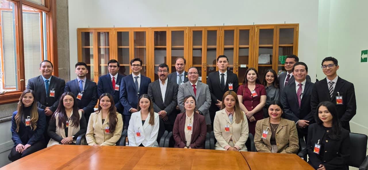 Fortalece rector perfil profesional de estudiantes de la UAT ante la SCJN