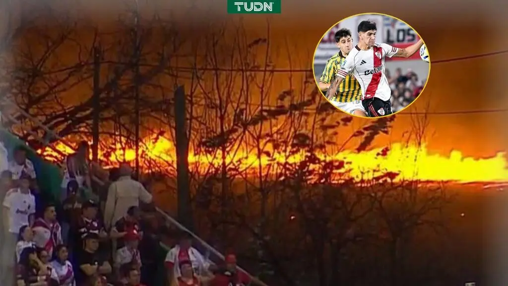 ¡Impresionante incendio cerca del partido River Plate vs. Aldosivi! ¡Impresionante incendio cerca del partido River Plate vs. Aldosivi!