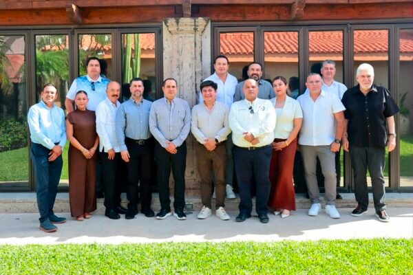 Fortalece Secretaría de Finanzas diálogo con empresarios de Reynosa Fortalece Secretaría de Finanzas diálogo con empresarios de Reynosa