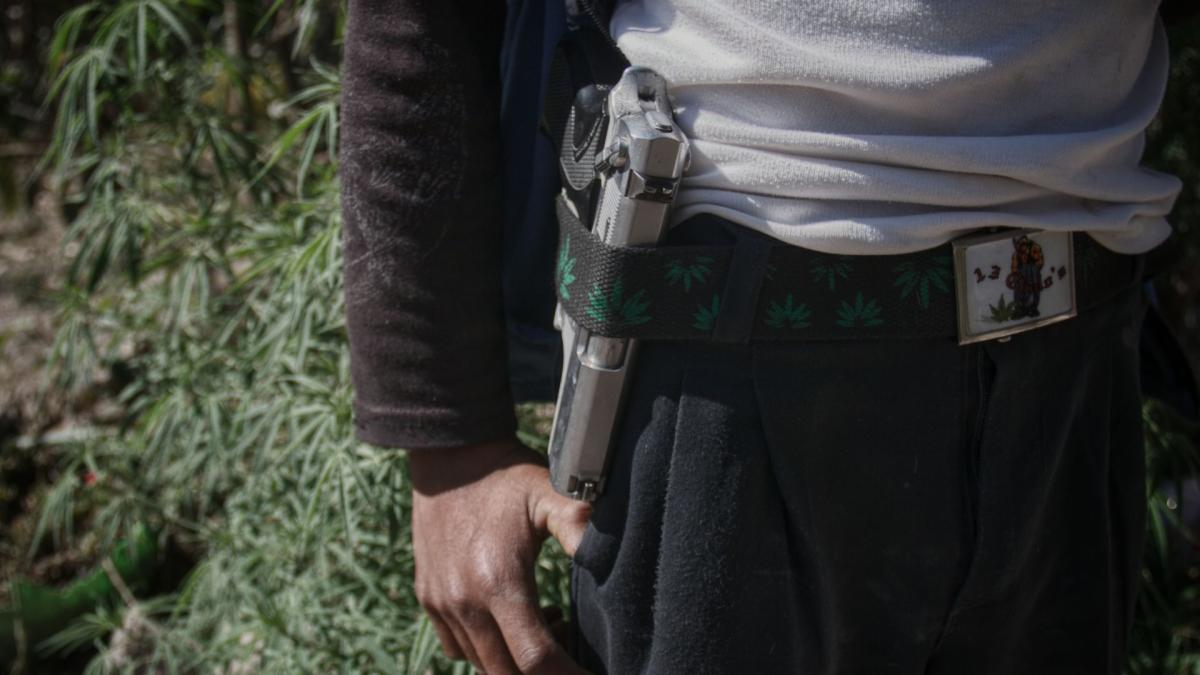 Procesan a adolescente por acopio de armas en Acapulco