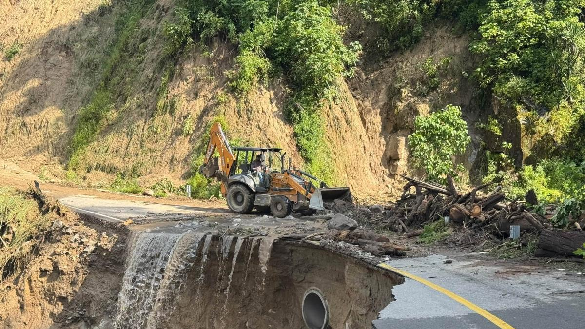 Hallan sin vida a dos niños desaparecidos tras las lluvias que dejó Polo en Jalisco
