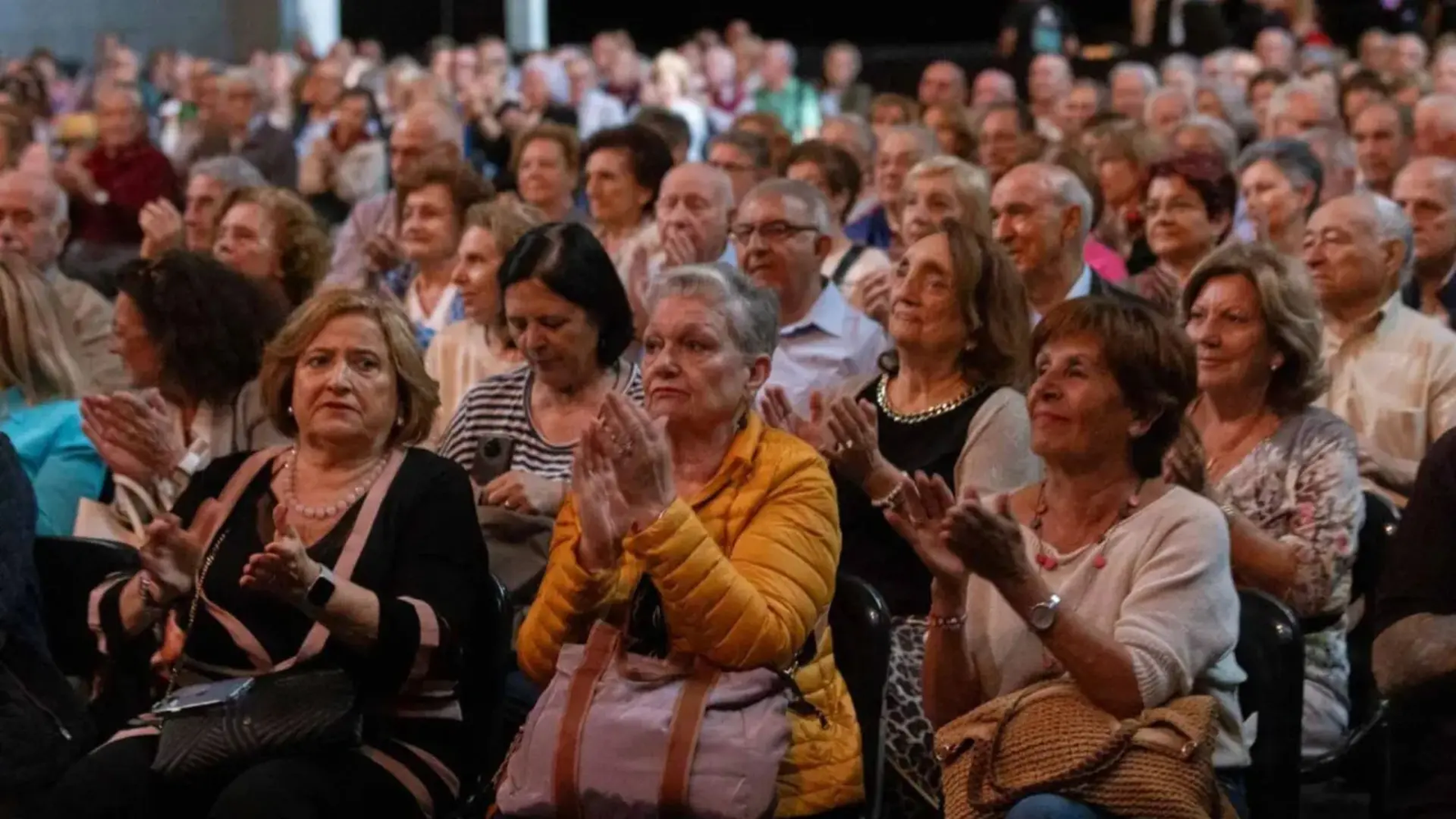 Planes para mayores en las Fiestas del Pilar de Zaragoza: espectáculos y horarios, por días