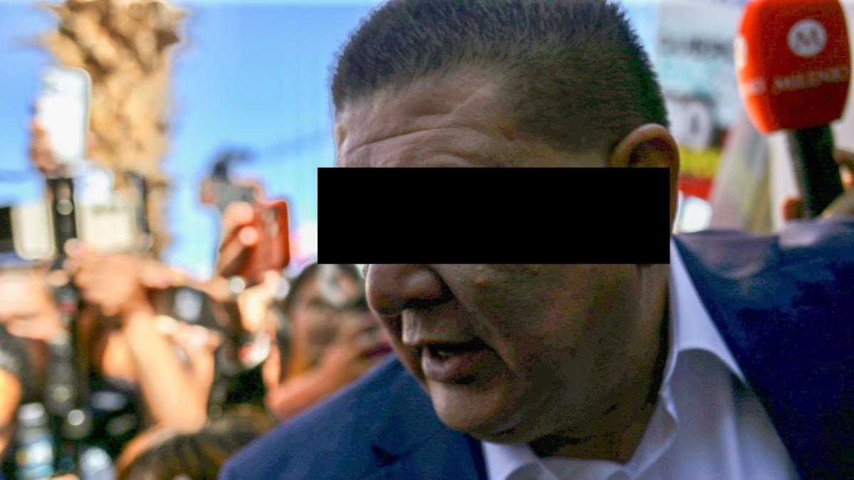 Vinculan a César Jaúregui por ejercicio ilegal del servicio público Vinculan a César Jaúregui por ejercicio ilegal del servicio público